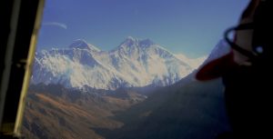 Everest by helicopter